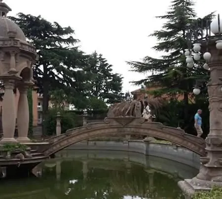 Casa Gialla Nyaraló Imperia